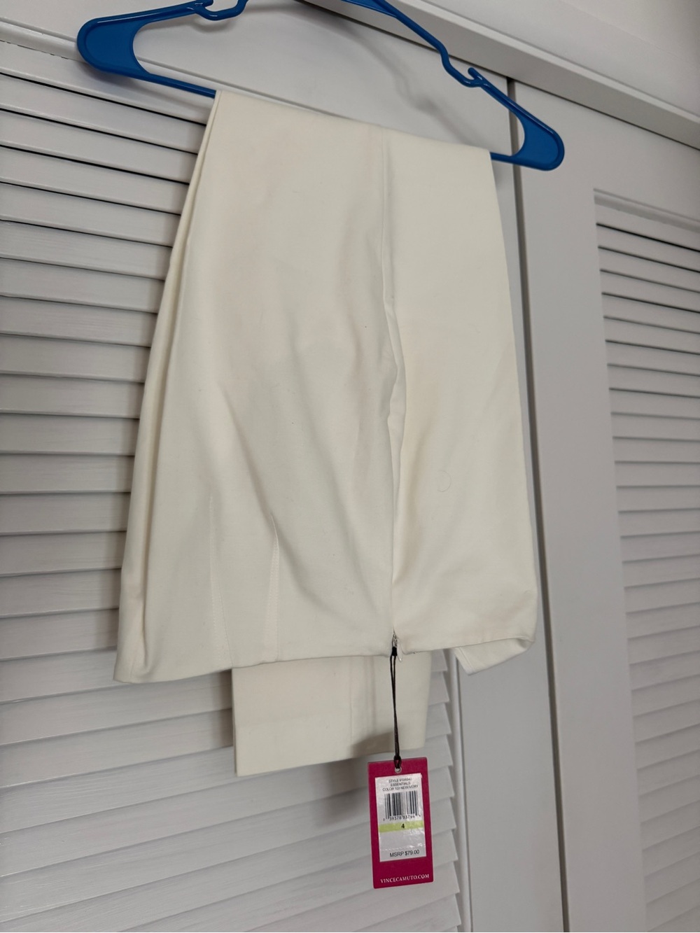 Women's Cream Vince Camuto Ankle Pants with Side Zip NWT, Size 4